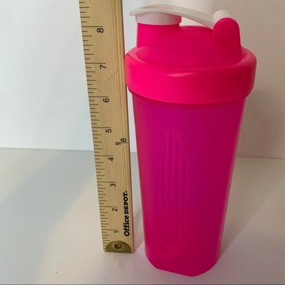 Shaker Bottle Water Bottle For Nutritional Shakes